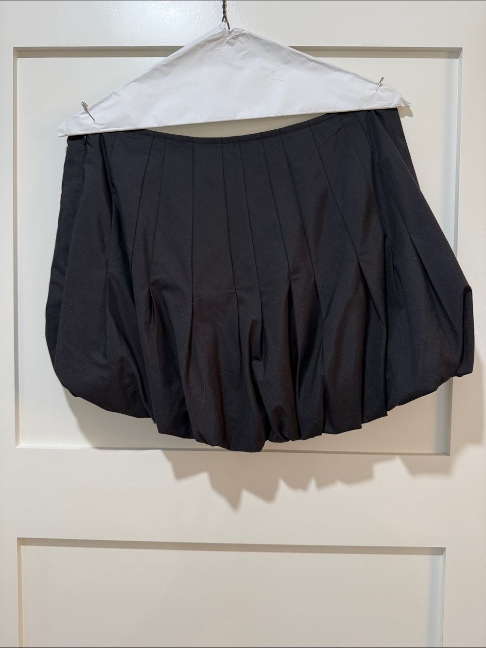 Geel Cloud Mini Skirt in Black size small - Picture 3 of 4